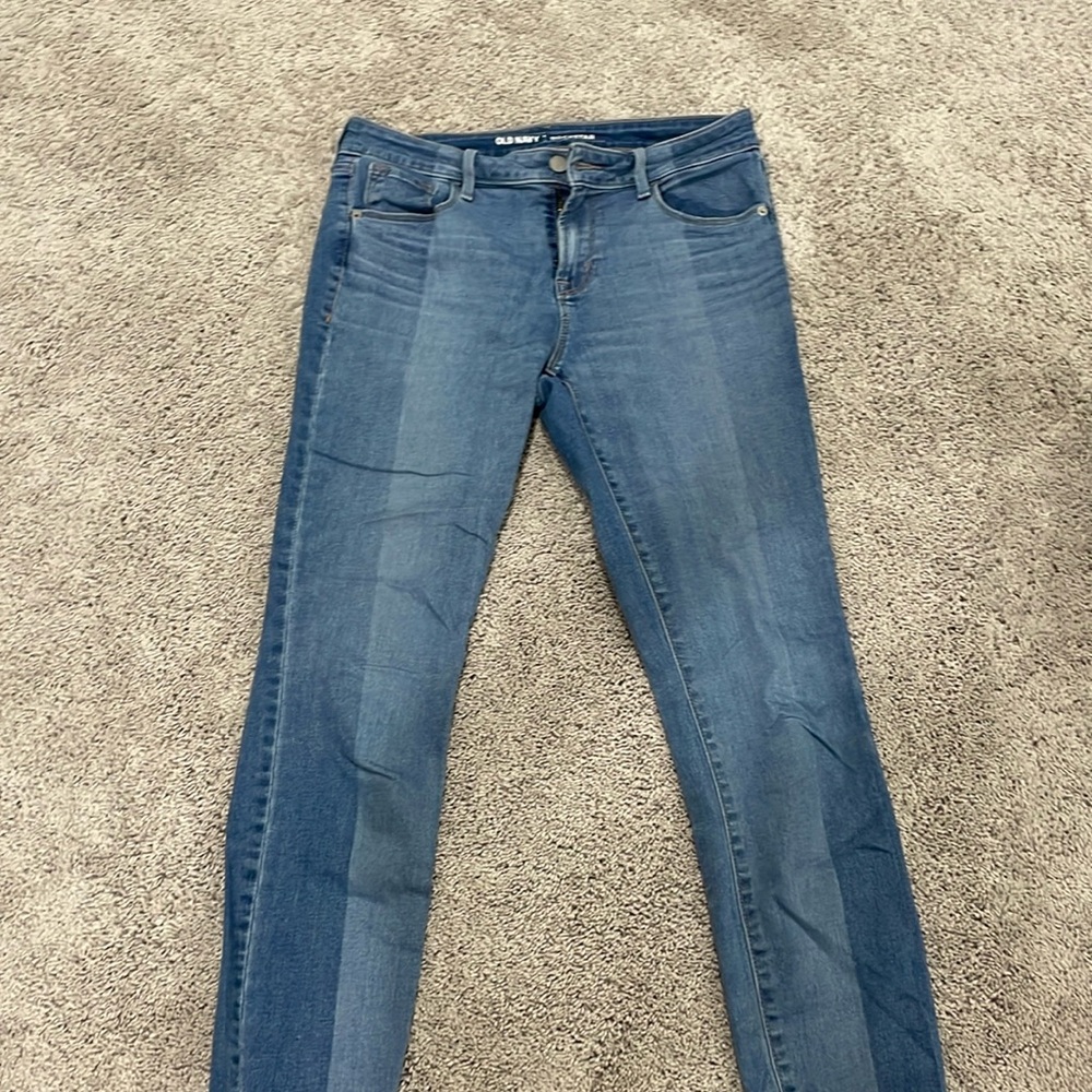 Old Navy jeans. Size:6